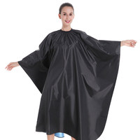 Cape de Coiffure Imperméable en Polyester pour Salons – Protection pour Téléphone et Tablier de Coiffeur pour Permanente et Coloration – Fourniture Directe Usine