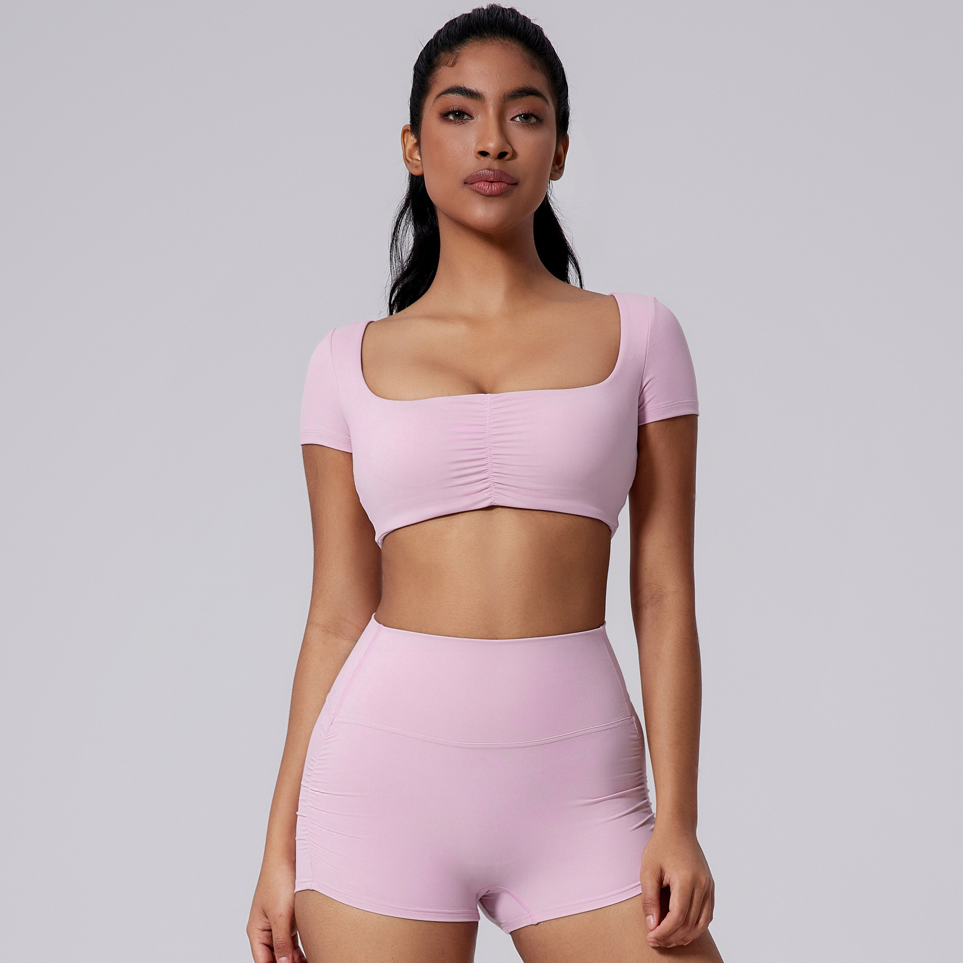 Plus-Size Activewear Top: side profile showing stretch, rise and leg-opening fit