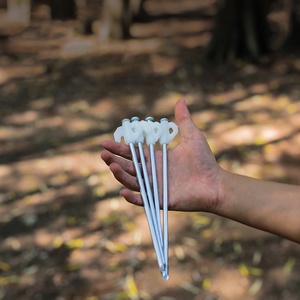 Picchetti da terra glow-in-the-dark da esterno 21cm pioli in acciaio fluorescente <span class=keywords><strong>accessori</strong></span> da campeggio pioli da campeggio antivento addensati - Product Image 3
