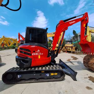 Excavadora Kubota de segunda mano japonesa original en excelente estado, gran oferta, con el modelo Kubota - Product Image 2