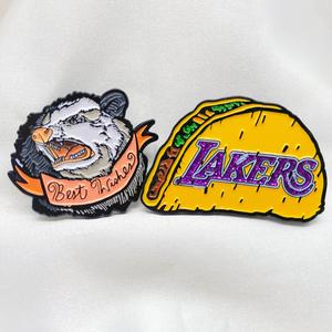 맞춤형 라펠 핀 자석 배지 제조업체 최소 주문 없음 맞춤형 로고 금속 라펠 하드 소프트 에나멜 핀 - Product Image 5