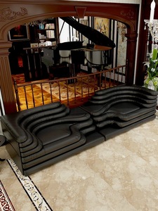Divano Modulare Componibile in Pelle Industriale Effetto Invecchiato con Finitura Olio e Cera, Stile Retrò, per Saloni di Bellezza - Product Image 5