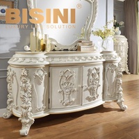 Ensemble de chambre à coucher en bois sculpté à la main de style rococo français de luxe, blanc antique, lit king-size de style palais royal