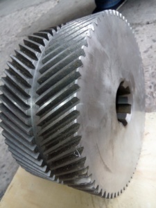 ก้างปลาสองเฟืองความแม่นยำสูงเหล็กขึ้นรูปเอง OEM ตามต้องการ - Product Image 6