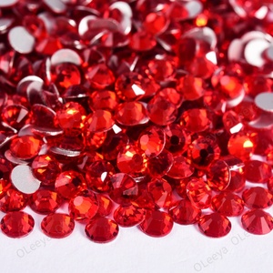 Oleeya Factory Wholesale 2028 Same Cut Factes Rose B Color Glass Non Hotfix Rhinestone Flat Back Rhinestones for Nail Art DIY - Product Image 5