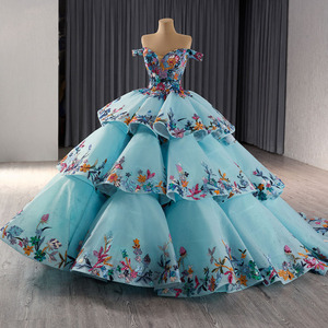 Robe de soirée délicate bleue à épaules dénudées, style A-line, avec sequins, appliques colorées, perles et volants, col en V RSM241095 - Product Image 2
