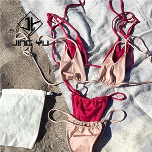 Maillots de bain de luxe à bretelles, fabriqués sur mesure avec des tissus recyclés brillants, faible MOQ, vêtements de plage professionnels - Product Image 2
