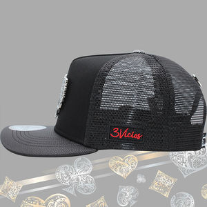 Nuovo Arrivo Cappellino da Baseball Traspirante a 5 Pannelli con Ricamo 3D, Retro in Rete, Fodera Verde Satinata, Visiera in Camoscio e Distintivi Metallici Poker - Product Image 5