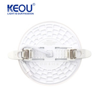 Plafonnier encastré LED KEOU 18W à intensité variable et effet lumineux réglable pour hôtel