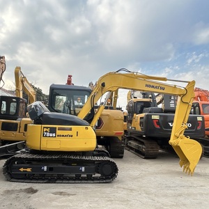 Mini-excavatrice sur chenilles hydraulique Komatsu PC78US à balayage zéro, modèles PC78US-6, PC78US-8, PC78US-10, PC78US-11, d'occasion, en stock - Product Image 3