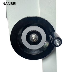 Banc d'essai vertical à secousse latérale manuelle Max Force 1000N pour les tests en intérieur sur le bureau - Product Image 4