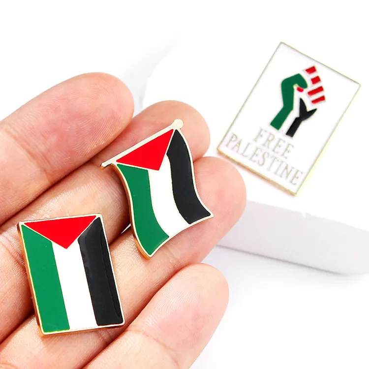 All'ingrosso del cappello sportivo della squadra di calcio del Club della bandiera del paese spilla dello smalto duro e morbido Palestine spille personalizzate