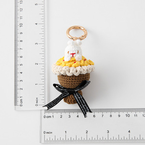 จี้ทำด้วยผ้าขนสัตว์รูปดอกกุหลาบหิมะสีขาวสำหรับเจ้าหญิงพวงกุญแจช่อดอกไม้ขนาดเล็กลายดอกกุหลาบแมวเคธี่ดอกไม้ขนาดพกพาขนาดเล็ก - Product Image 6