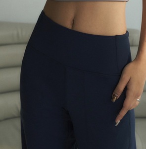 Respirant femmes Spandex Interlock Yoga pantalon sérigraphie Umorfil Bootcut pantalon - Product Image 3