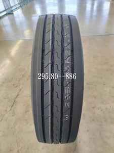 225/75R16 235/75R15 265/70R16 265/75R16 285/75R16 11R22.5 295/80R22.5 315/80R22.5 トラックタイヤ 高品質 LT RT at MT VAN ライト - Product Image 2