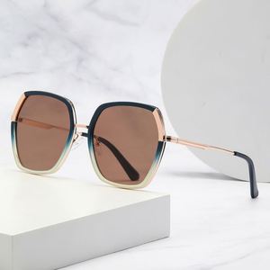 2025 신상품 남성 편광 선글라스 패션 하이 퀄리티 숙녀 금속 운전 선글라스 Gafas De Sol - Product Image 2