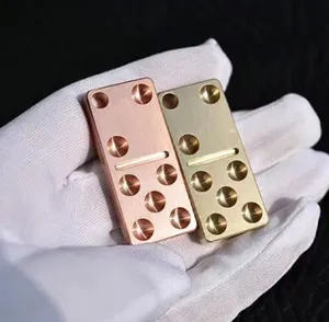 Üretici OEM ODM fırçalanmış pirinç bakır Domino katı Metal çift 6 Domino Set CNC işleme Domino