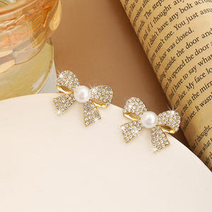 Exquisito lazo nudo Rhinestone perla moda nuevo estilo mujeres dulce temperamento pendientes joyería - Product Image 6