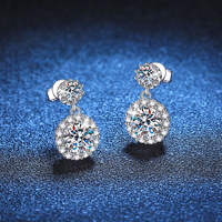 S925 Sterling Silver D Color 1 Carat Moissanite Boucles d'oreilles Simple Temperament Bag Wholesale Live Product