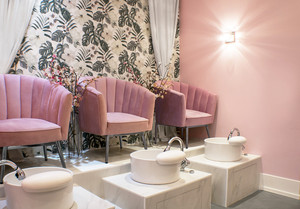 <strong>Pink</strong> Pedicure Station <strong>Beauty</strong> <strong>Salon</strong> Spa Chair Pedicure - Product Image 4