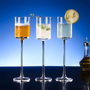 Copa de Vino Tinto y Blanco Estilo Campestre, Más Vendida, 150 ml de Capacidad, Marca SXTB, Cristalería para Bar - Product Image 6