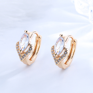 Huggie-pendientes chapados en oro de 18k para mujer, aretes de fantasía, aretes de circonia cúbica a granel, venta al por mayor - Product Image 2