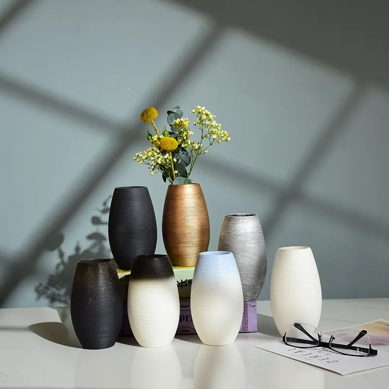 Großhandel Vintage gebürstete matte Vase Silber Familie Hochzeit dekorative Keramik vase