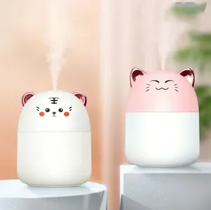 Small Cute Pet Mini Desktop Air Conditioning USB Household Humidifier Air Humidifier Essential Oils Mist Maker For Bedroom