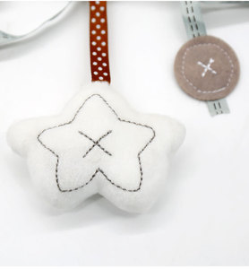 Simpatico coniglietto per neonati appeso letto giocattolo avvolto intorno al sedile di sicurezza ciondolo peluche giocattolo per bambini - Product Image 6