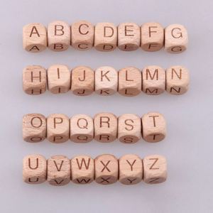 Perles en bois de hêtre de 1,2 cm carrées avec trou, alphabet anglais (26 lettres), perles lâches écologiques en bois de hêtre pour jouet de dentition DIY pour bébé - Product Image 1
