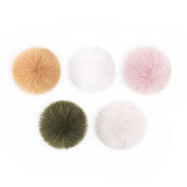 Hot Selling Microphone Mic 3 Cover Windscreen Furry Muffs Windshield for Wireless Microphone