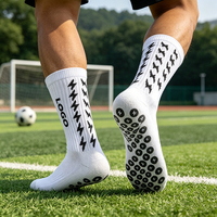 Chaussettes de football antidérapantes respirantes et confortables avec logo personnalisé, chaussettes de sport mi-mollet pour hommes