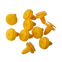 Fixations automobiles, rivets en plastique, clips de carrosserie, vis, autres attaches de pare-chocs, clip de fixation automobile