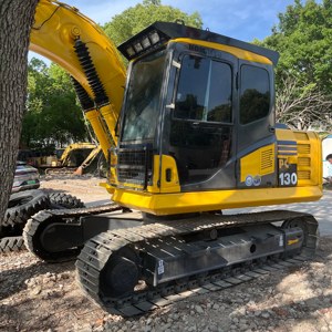 Excavadora Usada de Buena Calidad y Bajo Precio en Oferta, KOMATSU PC120 PC130 135 160, Excavadora de Cadenas con Pocas Horas de Trabajo y Alta Calidad - Product Image 4