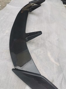 Aileron arrière universel pour hayon <span class=keywords><strong>de</strong></span> voiture, aileron <span class=keywords><strong>de</strong></span> <span class=keywords><strong>coffre</strong></span> en fibre <span class=keywords><strong>de</strong></span> carbone/noir brillant pour 90% des hayons <span class=keywords><strong>de</strong></span> SUV, modification du <span class=keywords><strong>coffre</strong></span> <span class=keywords><strong>de</strong></span> <span class=keywords><strong>toit</strong></span> - Product Image 5
