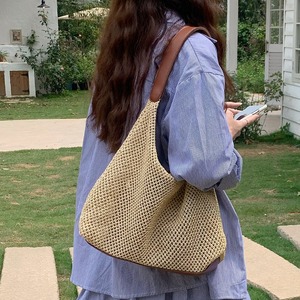 Bolso de mano de paja tejido a mano, bolso de hombro suave de gran capacidad para uso diario, verano 2023 - Product Image 4