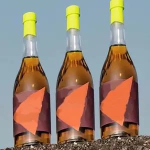 Impresión digital flexografía forma especial diferentes tamaños botella de vidrio de tinta de soja para whisky vodka brandy licor botella de vidrio