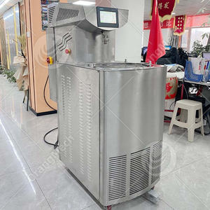 Mini Temperatrice per Cioccolato da 8kg 15kg 30kg 60kg in Vendita per la Produzione e Scioglimento del Cioccolato - Product Image 6