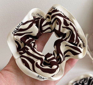 Élastique à cheveux rétro français à motif zèbre, grande texture, pour adulte, pour queue de cheval - Product Image 4