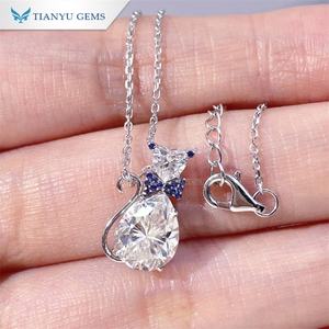 Tianyu Gems Collier pendentif en forme de chat en diamant Moissanite en or pur - Product Image 4