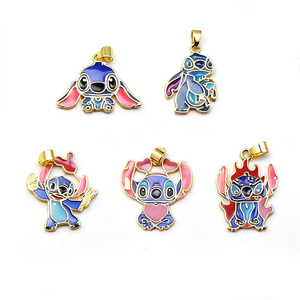 HD0808 Nuevos <span class=keywords><strong>y</strong></span> Adorables Dijes <span class=keywords><strong>de</strong></span> Esmalte <span class=keywords><strong>de</strong></span> <span class=keywords><strong>Stitch</strong></span> <span class=keywords><strong>de</strong></span> Dibujos Animados, Bañados en Oro <span class=keywords><strong>de</strong></span> 18K, Colgantes <span class=keywords><strong>de</strong></span> <span class=keywords><strong>Lilo</strong></span> <span class=keywords><strong>y</strong></span> <span class=keywords><strong>Stitch</strong></span>, Fornituras <span class=keywords><strong>de</strong></span> Joyería <span class=keywords><strong>de</strong></span> Dibujos Animados, Regalos para Niños - Product Image 3