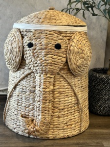 Panier de rangement en forme d'éléphant Jacinthe d'eau Grand panier décoratif pour la maison Rangement de jouets avec un design unique - Product Image 2