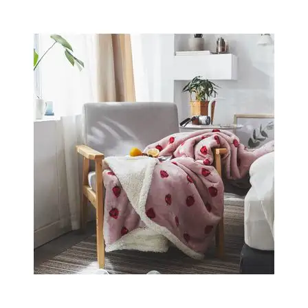 High quality pink strawberry super soft digital printing custom throw blankets for living room