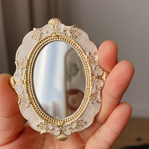 Nhà di động phong cách dân tộc trang trí khí quyển cung điện phong cách gương retro phong cách Châu Âu vàng dập nổi Gương trang điểm tay - Product Image 2