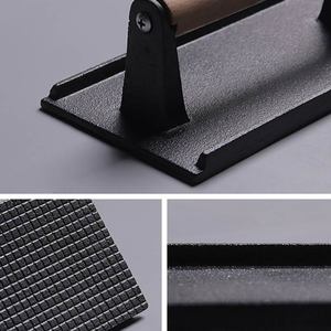 <span class=keywords><strong>Plaque</strong></span> de cuisson en <span class=keywords><strong>fonte</strong></span> pour <span class=keywords><strong>barbecue</strong></span> avec poignée en bois, antiadhésive et facile à nettoyer, chromée, pour grillades de steak et de calamars - Product Image 5