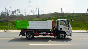 Camión de basura Isuzu de 10 toneladas con brazo gancho, camión de basura con brazo gancho, camión de basura con elevador de gancho, camión de basura con plataforma deslizante, camión de basura con contenedor desmontable - Product Image 5