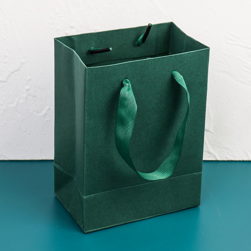 Bolsa de joyería verde oscuro