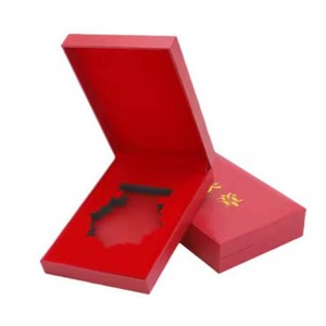 Caja de plástico personalizada con tapa abatible para insignias, 10x8x2.6cm, con almacenamiento para medallas, para pines conmemorativos y monedas. - Product Image 4