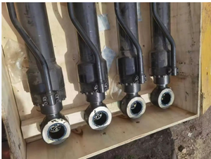 Excavatrices PC200 SH350 R450 R200 SK330 et autres : Cylindre <span class=keywords><strong>de</strong></span> levier <span class=keywords><strong>de</strong></span> godet <span class=keywords><strong>hydraulique</strong></span>, Cylindre <span class=keywords><strong>de</strong></span> flèche et ensemble <span class=keywords><strong>de</strong></span> cylindre <span class=keywords><strong>de</strong></span> godet - Product Image 2