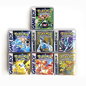 Cartuccia di Gioco Pokémon Versione <span class=keywords><strong>ITA</strong></span> ESP FRA NOE EUR Rosso Giallo Cristallo Verde <span class=keywords><strong>Oro</strong></span> Argento Blu con Scatola Metallica Olografica per GBC - Product Image 1